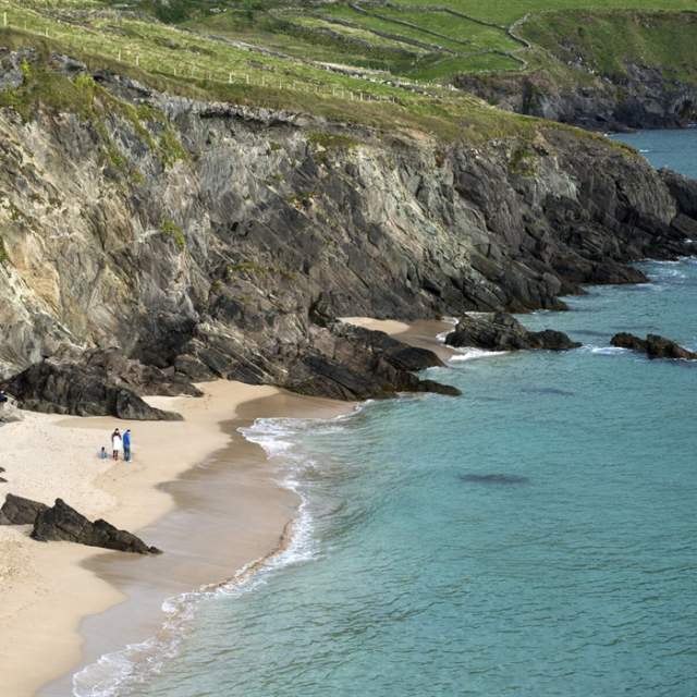 Coumeenole Beach