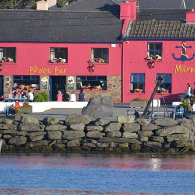 The Moorings Hotel, Seafood Restaurant & Bar