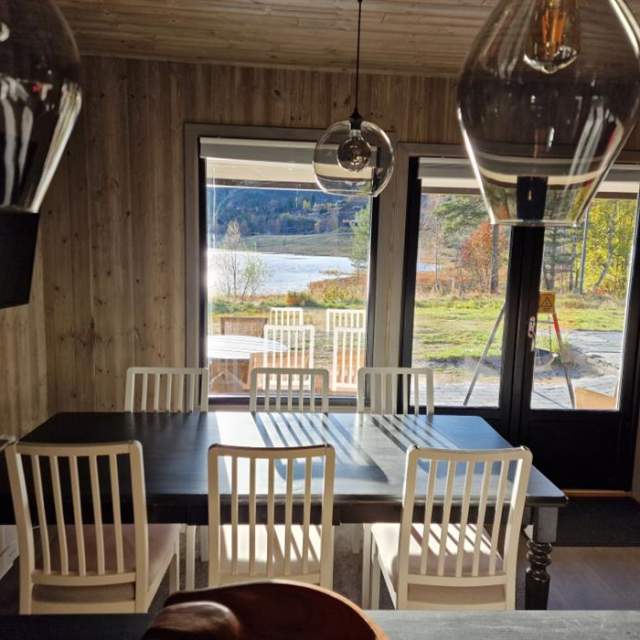 Stor leilighet med 5 soverom - Bortelid