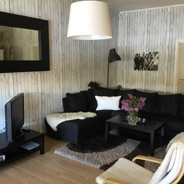 Stor leilighet med 4 soverom, flott utsikt og peis - Bortelid