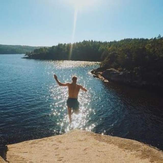 Engevika - Fra by til strand