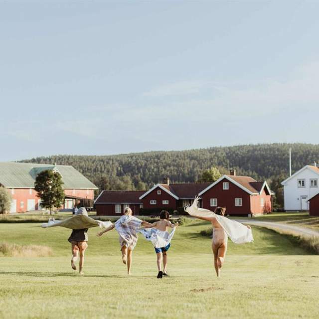Medbørød gård
