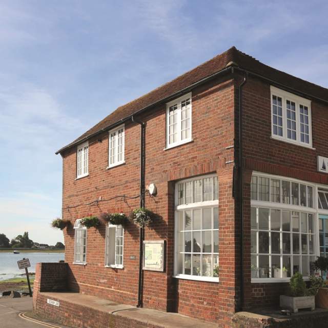 Shoreside Cafe | Bosham