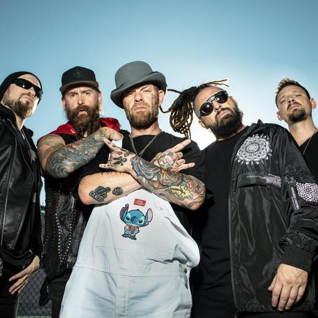 Five Finger Death Punch - Phoenix AZ, 85035