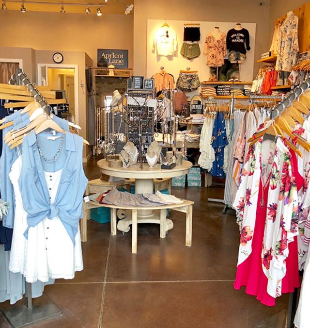 apricot clothes shops