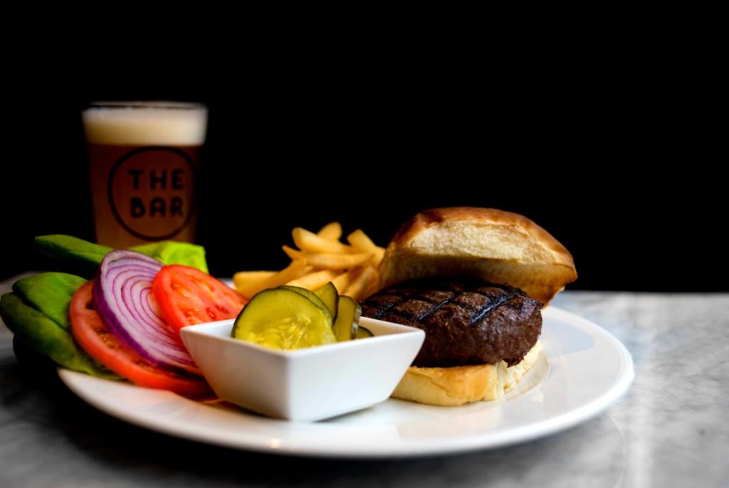 The Bar & Burger