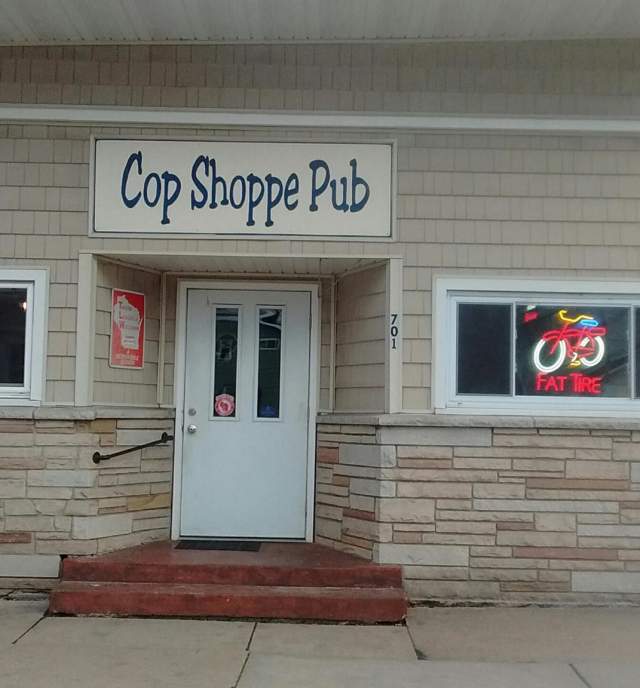 Cop Shoppe Pub