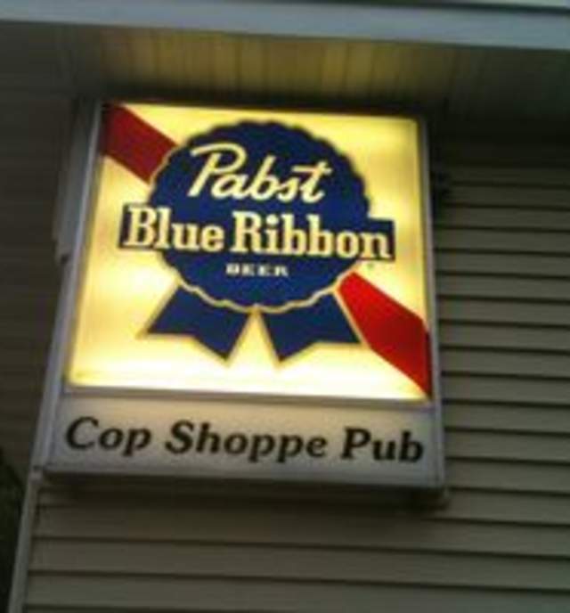 Cop Shoppe Pub