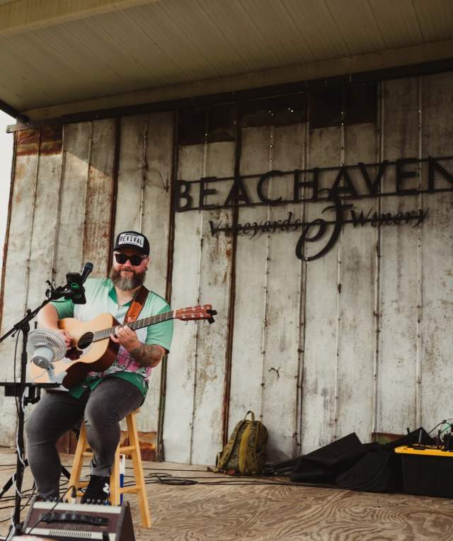 Britt Dignan Live at Beachaven