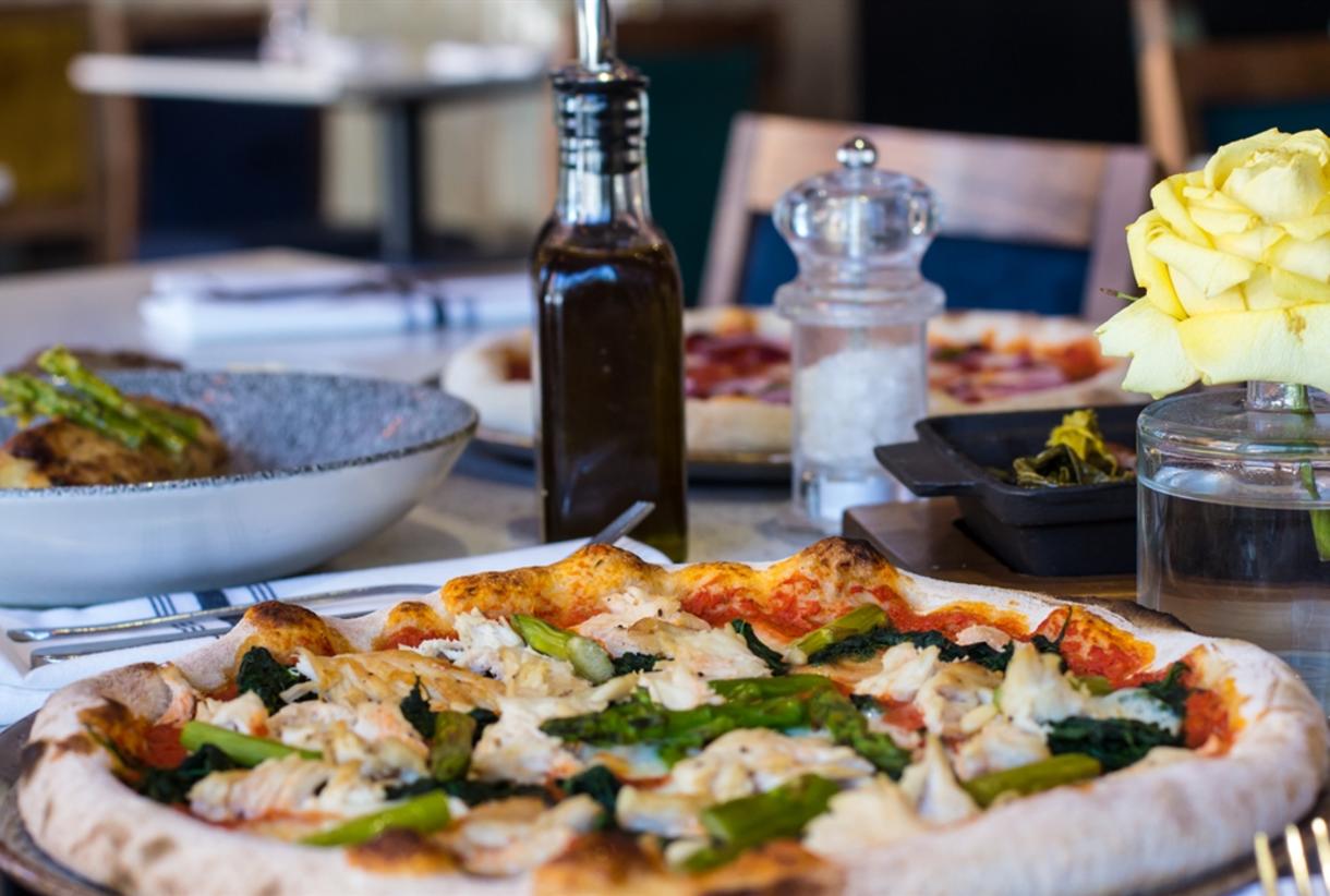 Cibo pizza deals