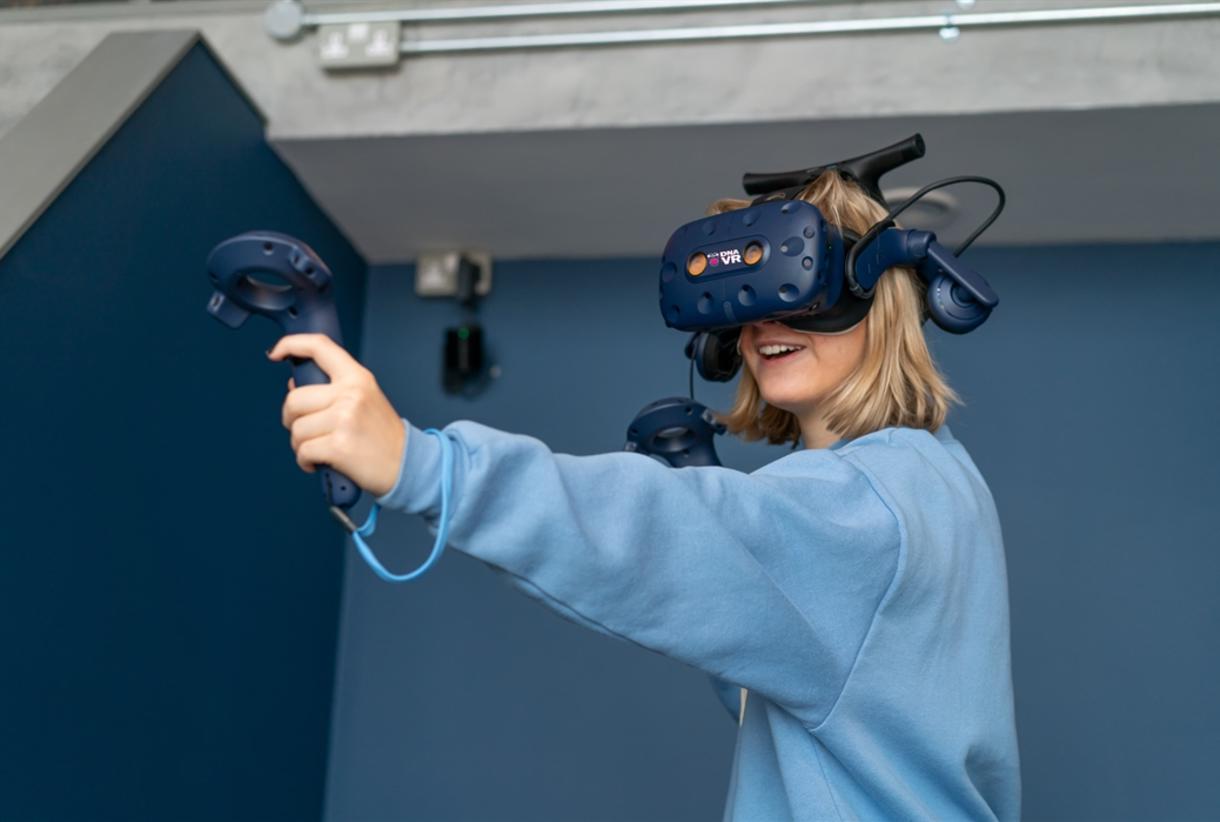 DNA VR