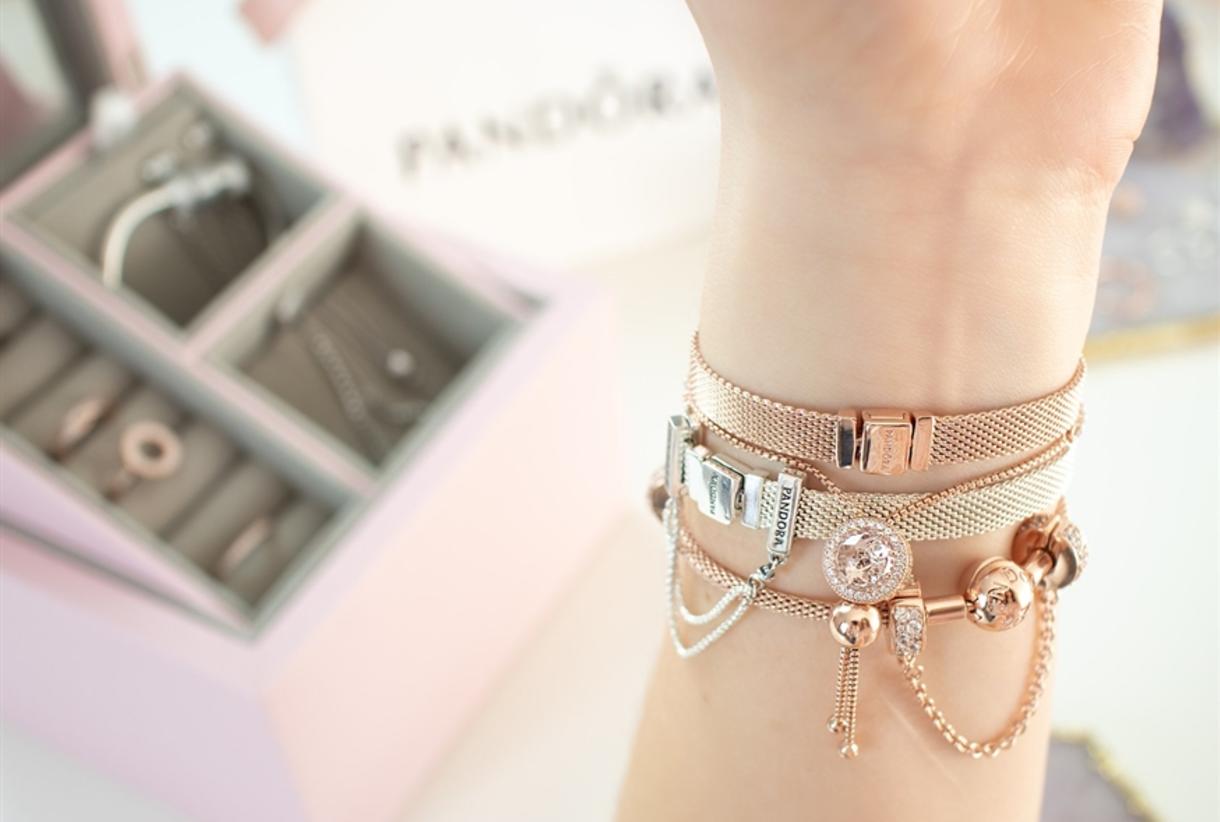 Pandora Mesh Bracelet Review: Should You Buy One? - YouTube