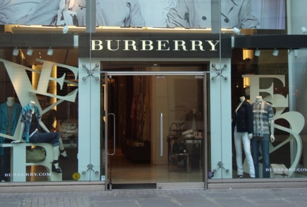 Nearest burberry store to me 2025