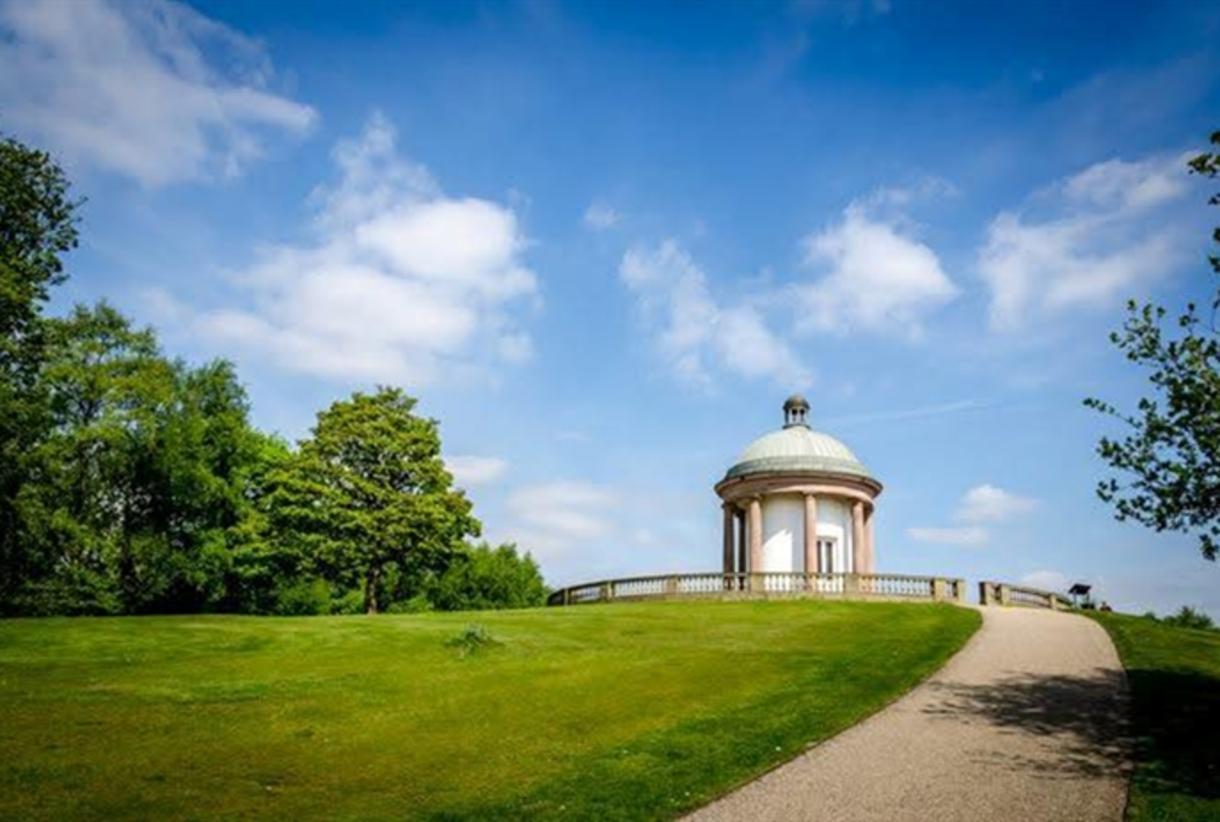 heaton park manchester