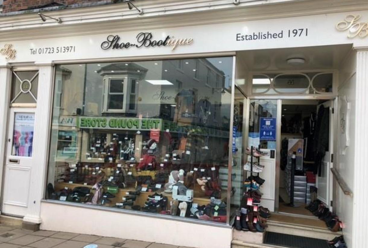 High street sale shoe shops