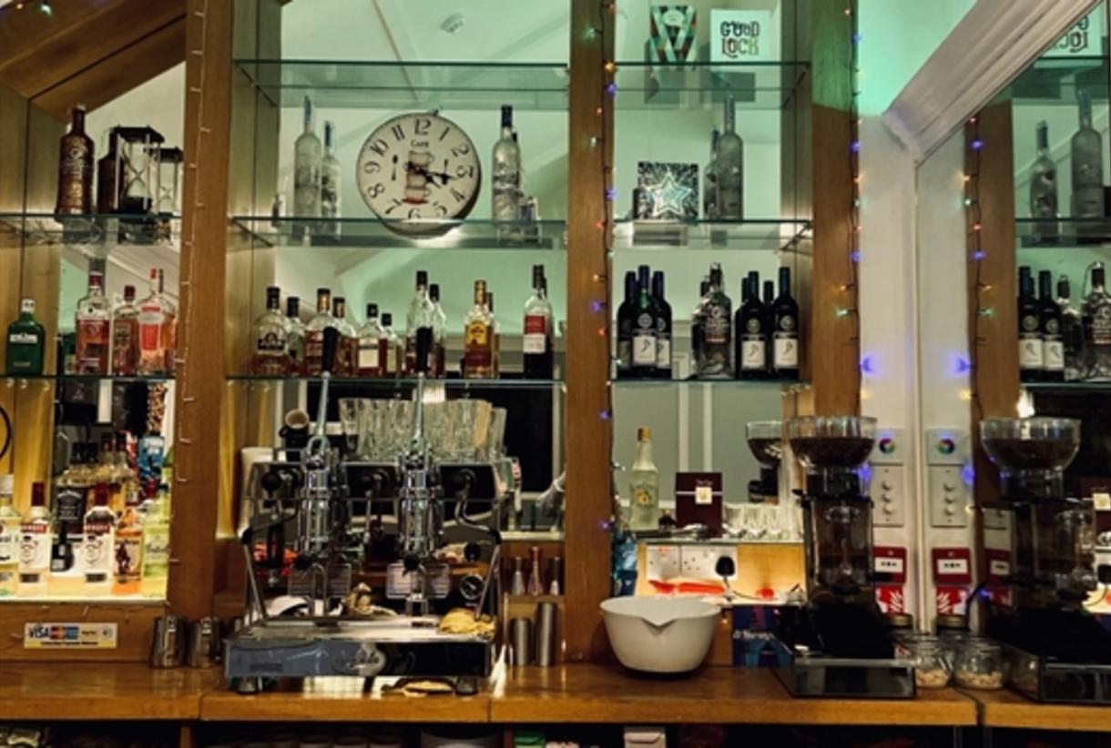 Bijou pet hotsell shop & spa