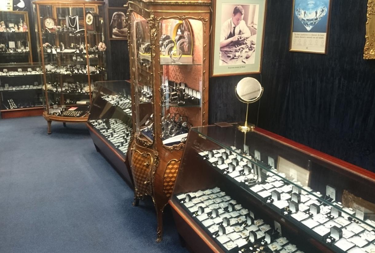 Rebeccas jewellers shop