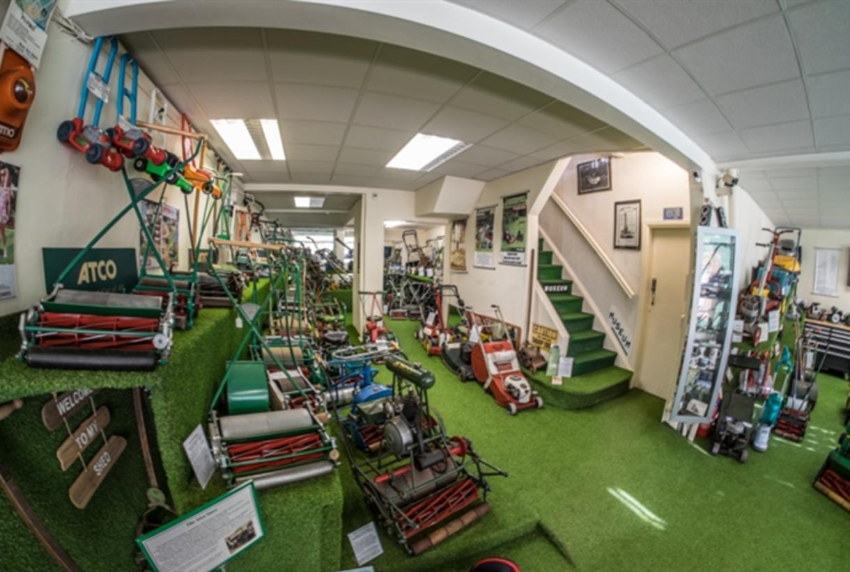 Prince lawn mower shop on sale