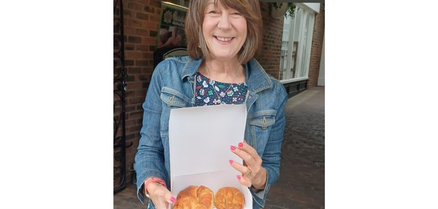 Emma Hetherington, Beverley Bites