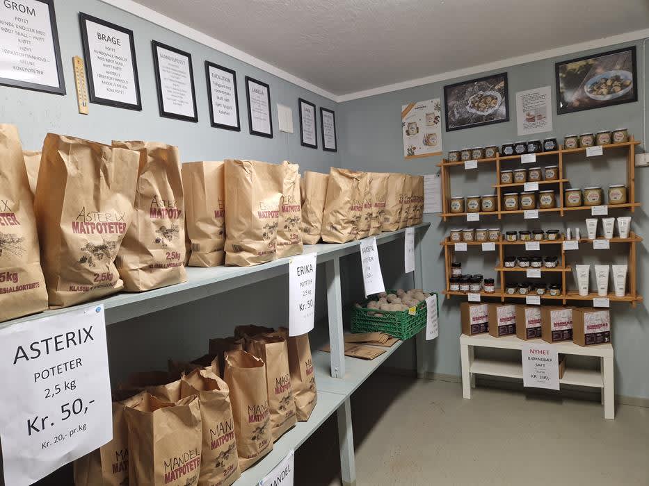 Anonby farm outlet