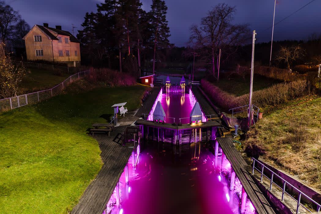 Light art in Strømsfoss lock, Aremark