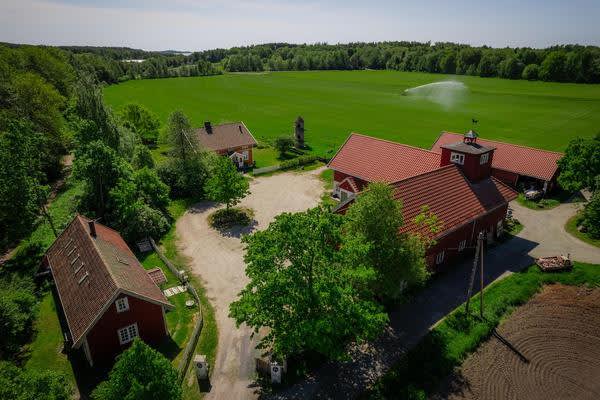 Ekeby gård