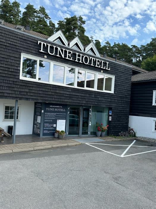 Tune hotell