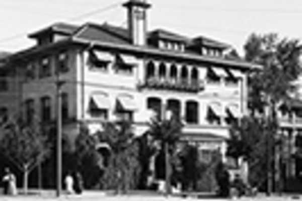 primary image