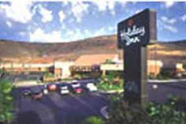 primary image