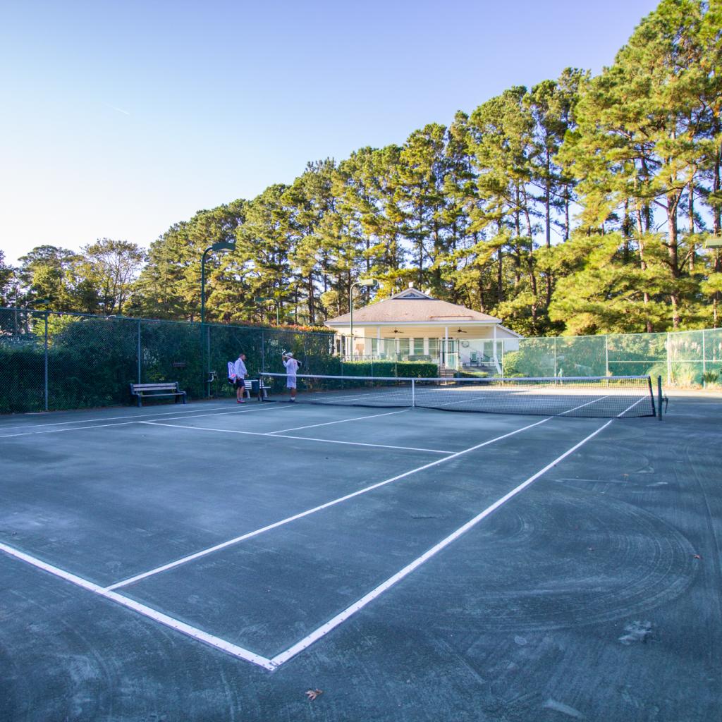 Baywood Racket Club 1