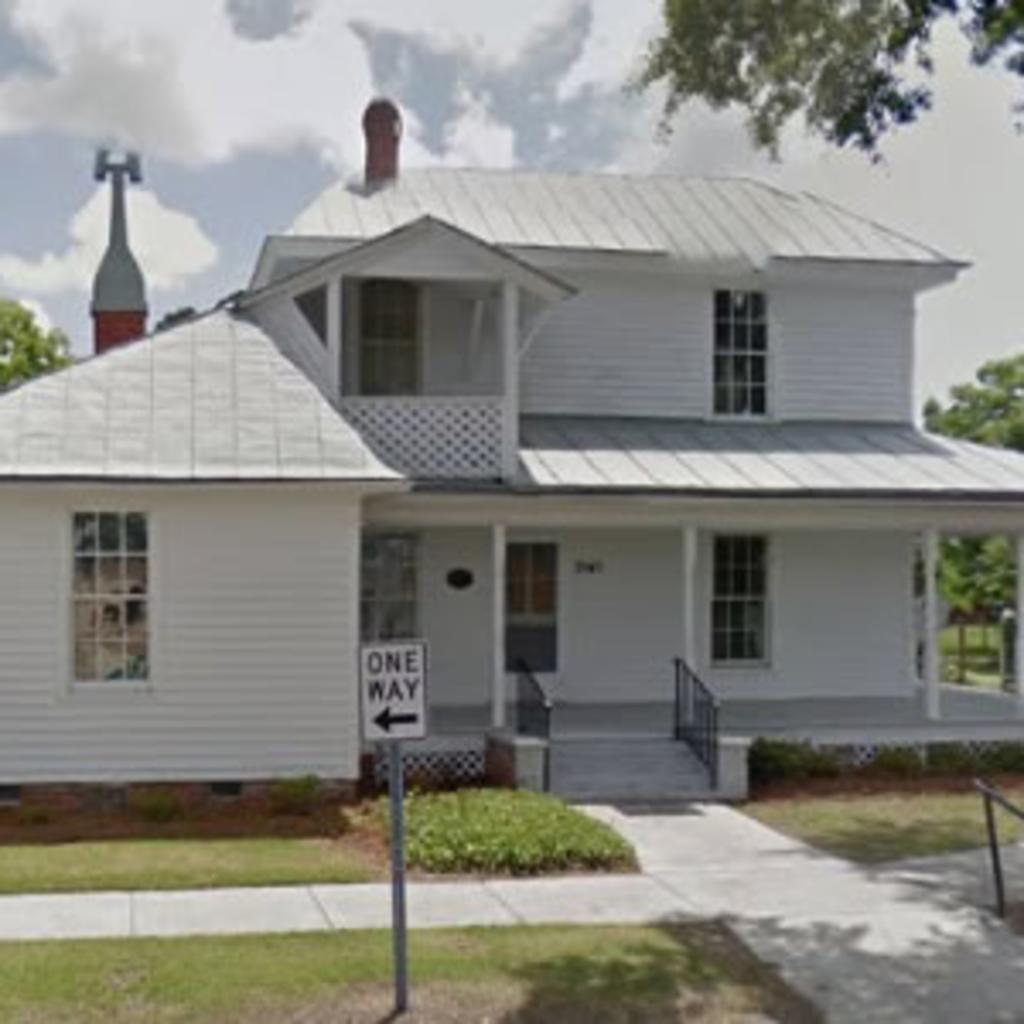 Ange House