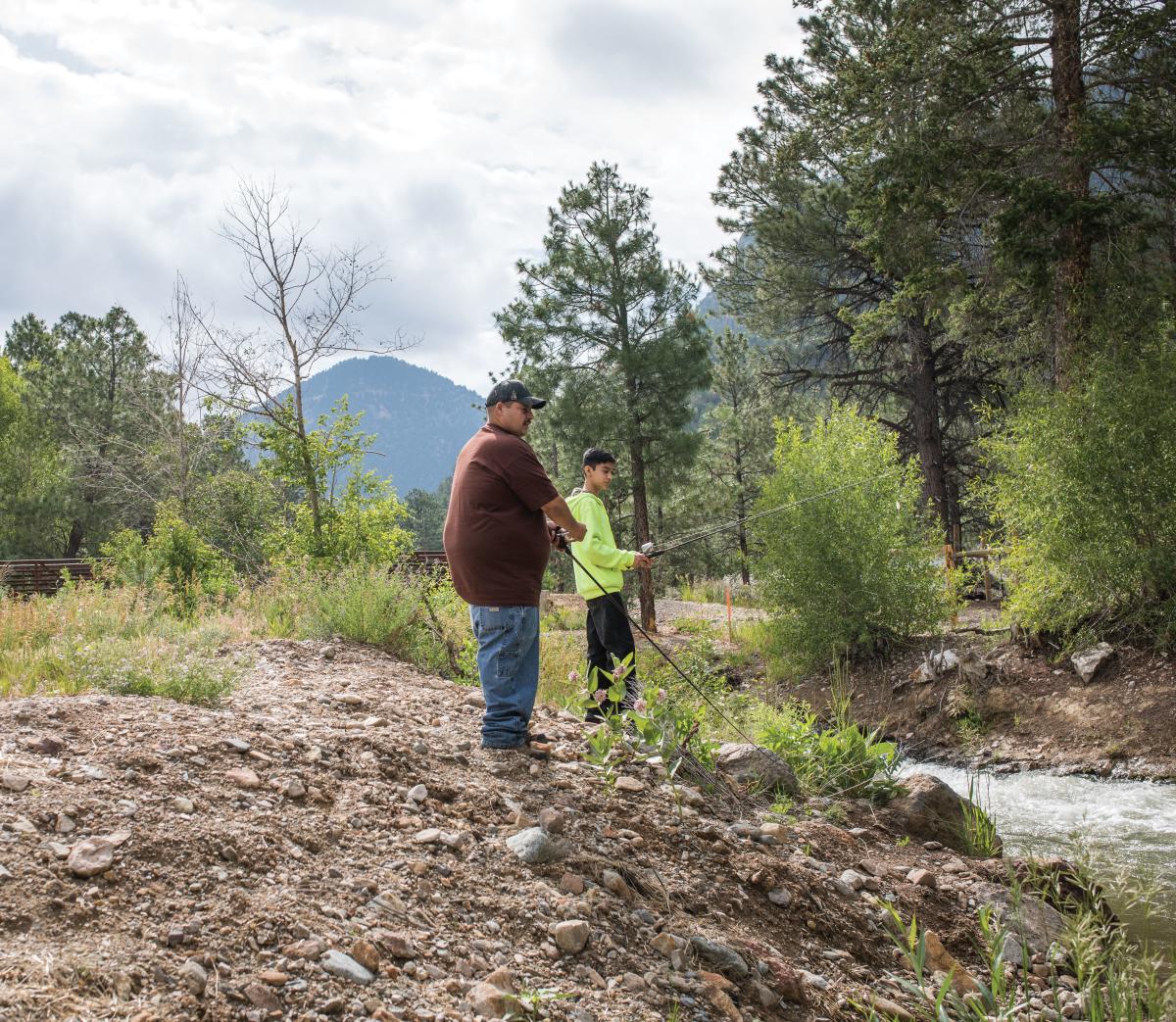 Fishermen enjoy the outdoors in Questa