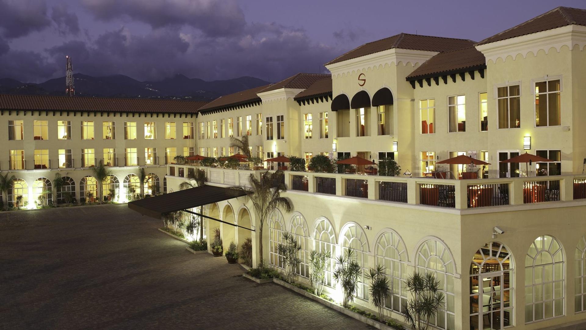 Spanish Court Hotel