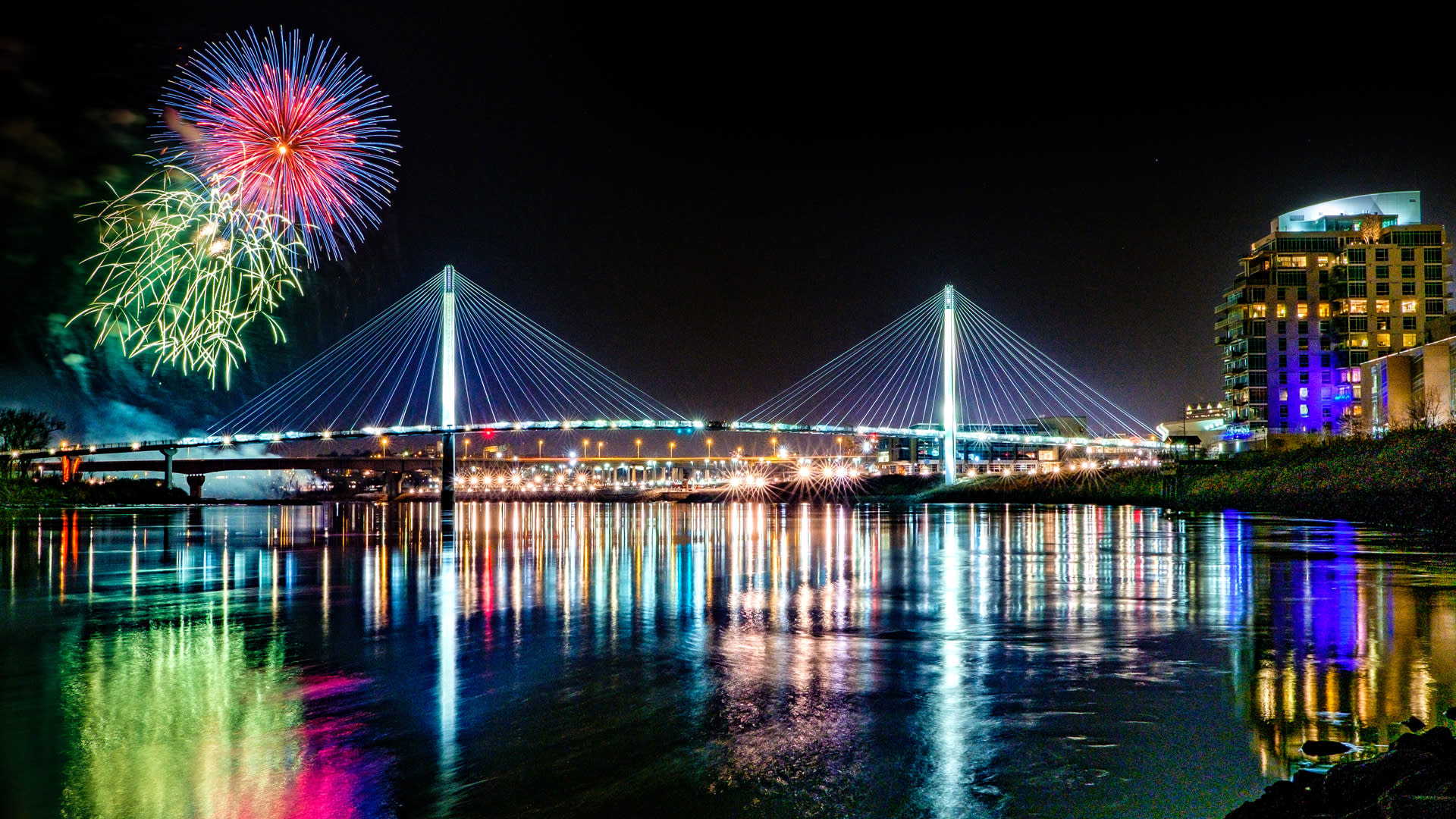 Fireworks at Bob the Bridge