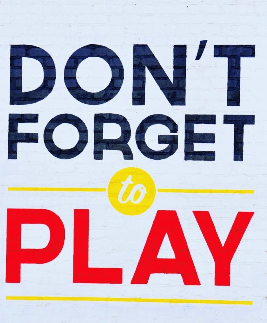 Zenovia Stovehouse Don't Forget To Play Signage