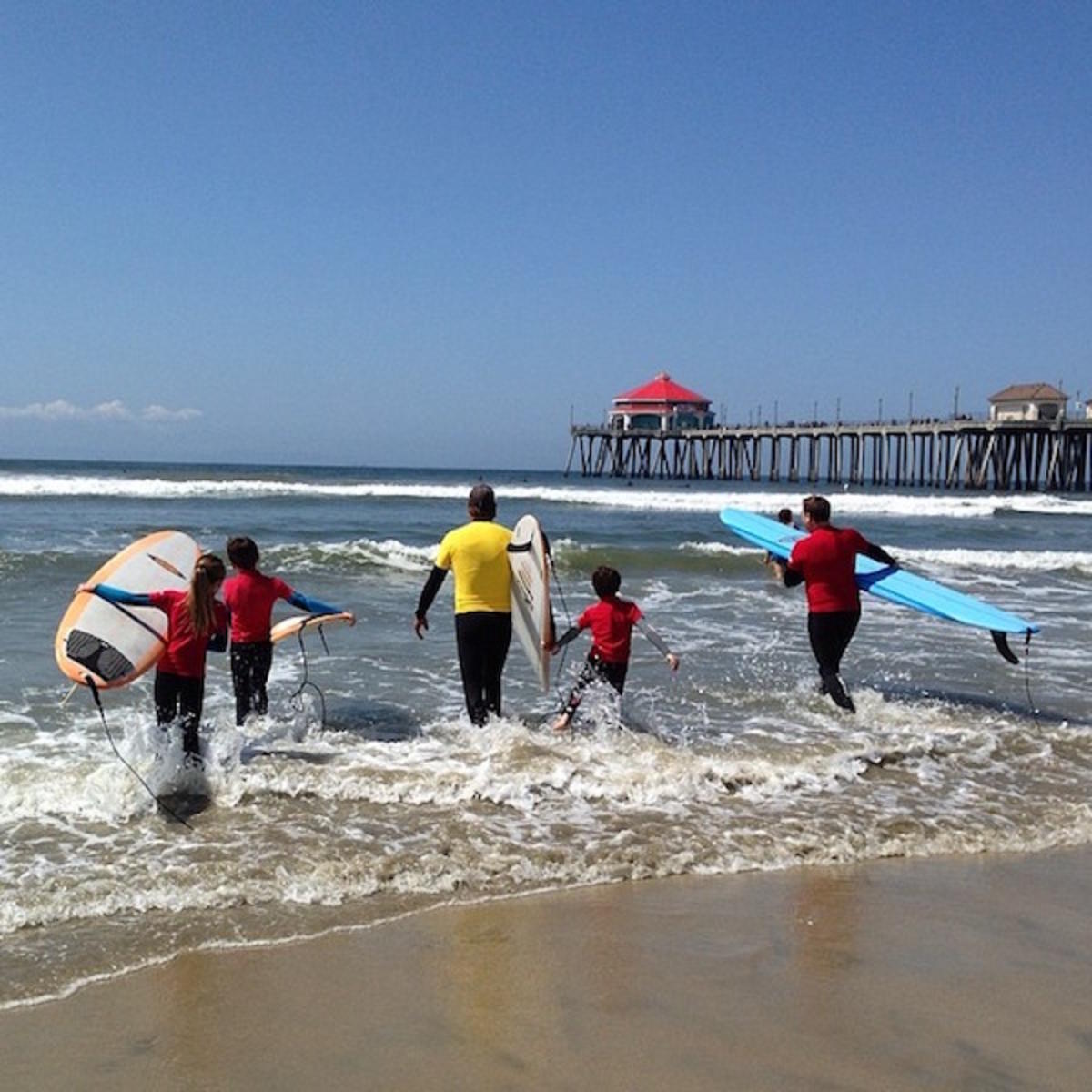 Surfing Lessons In Huntington Beach