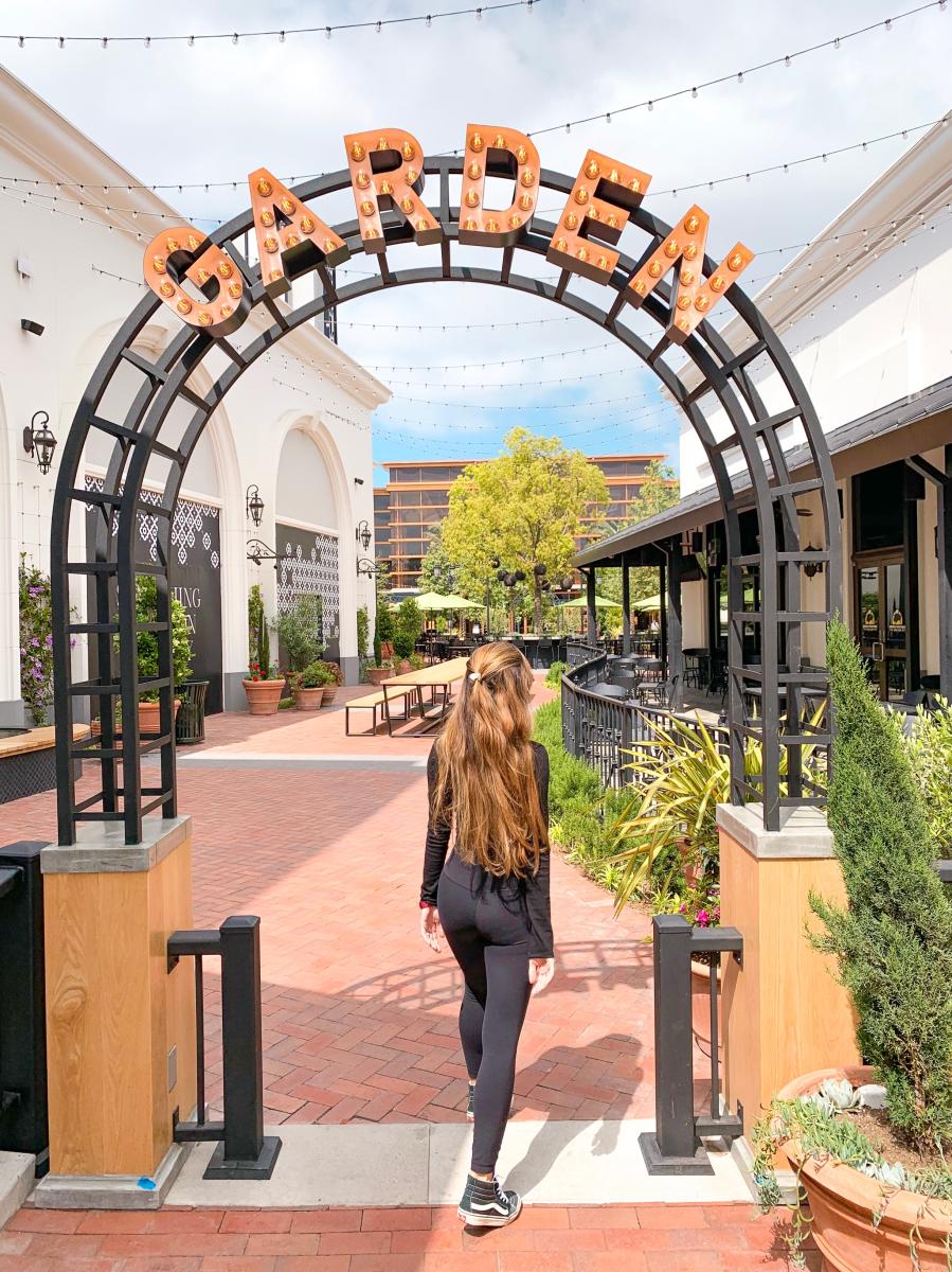 Bella Terra Beer Garden