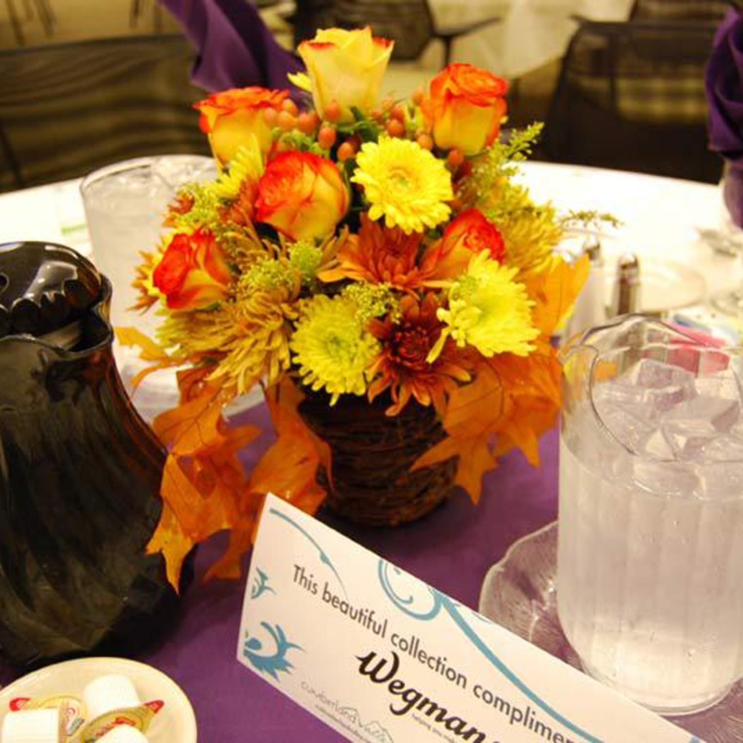 Wegman's Fall Banquet Centerpiece