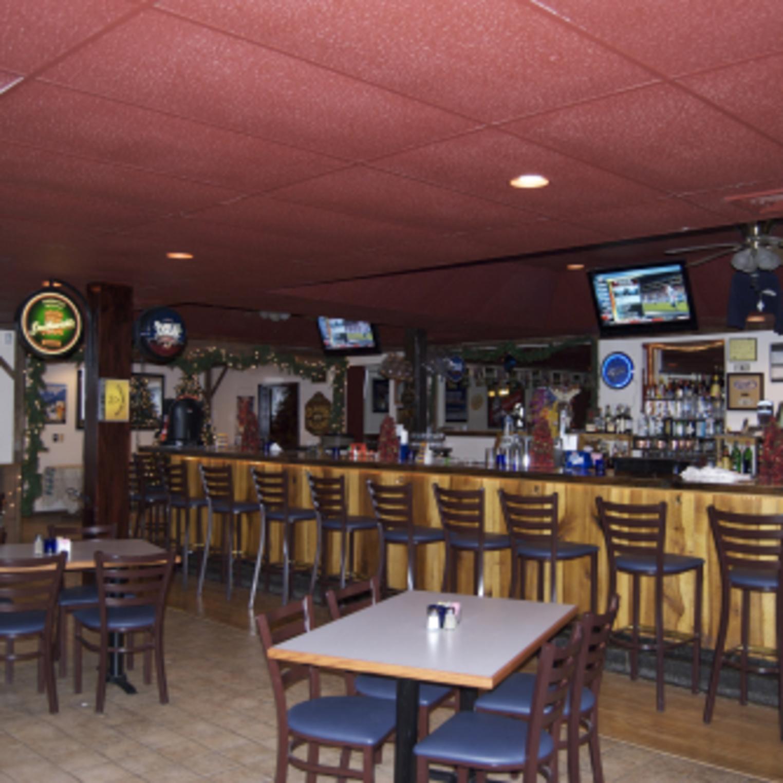 Cassell's Grille Interior