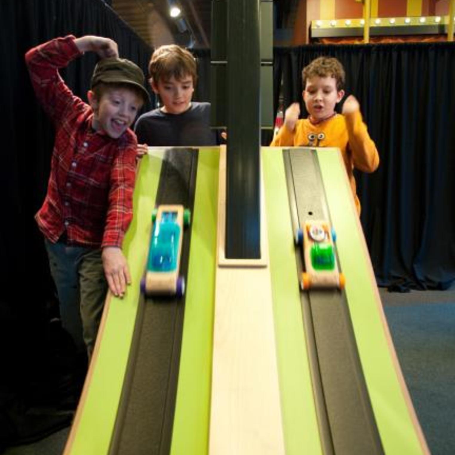 Move It Gallery