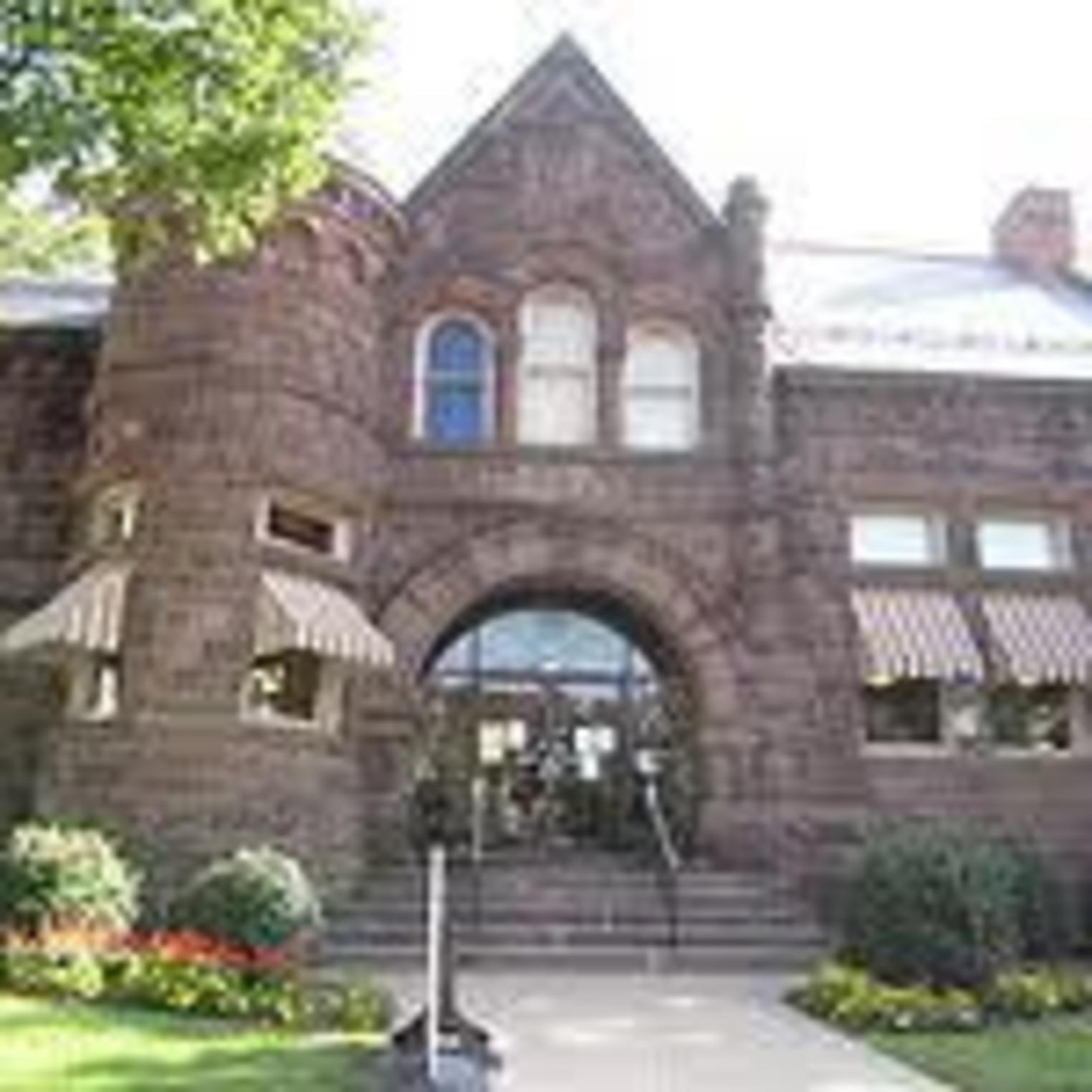Amelia Givin Library