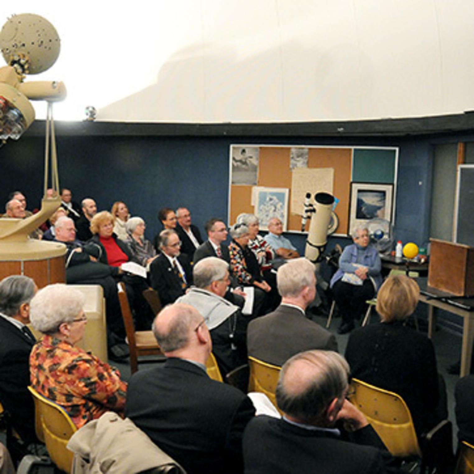Dibert-Roddick Planetarium