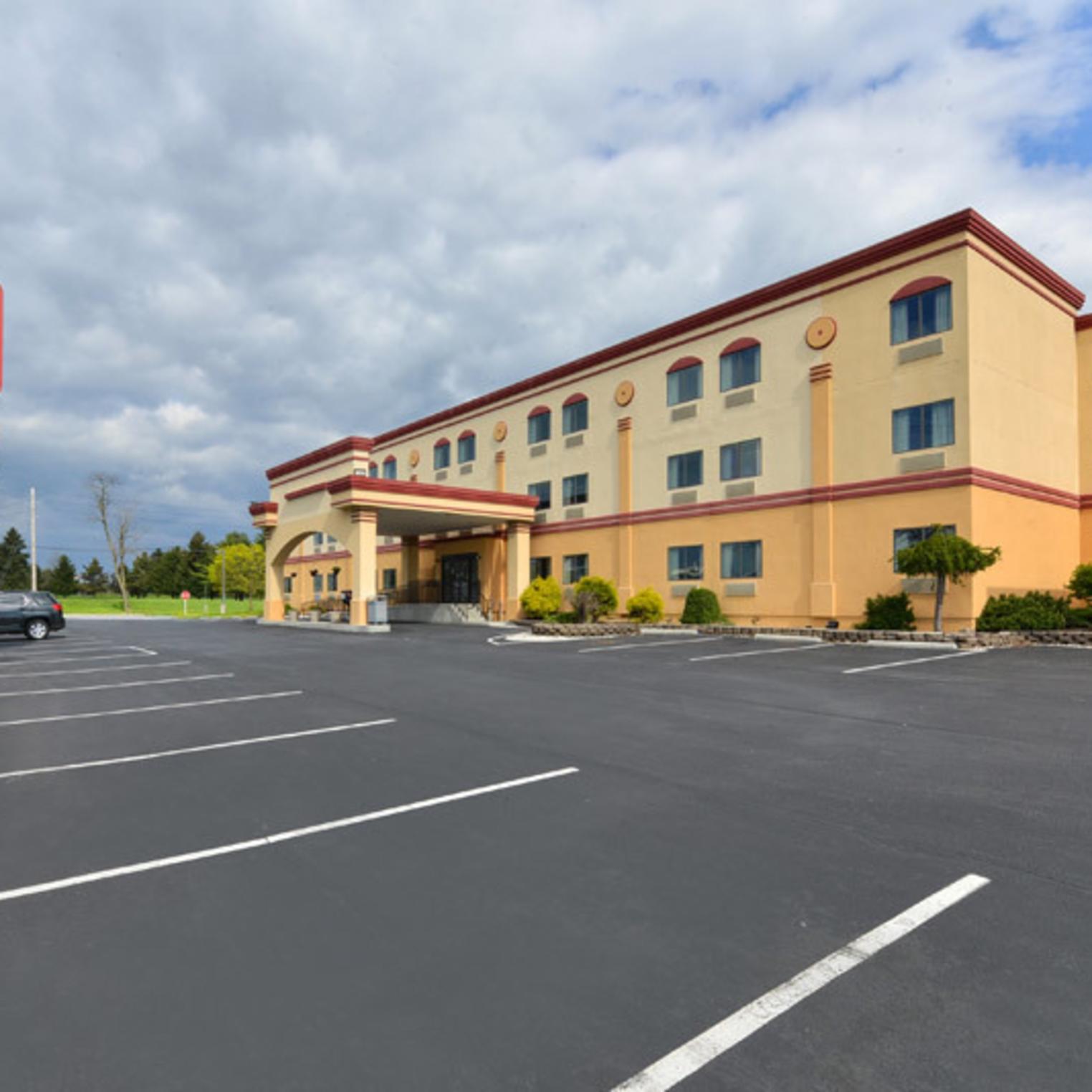Econo Lodge Carlisle Exterior