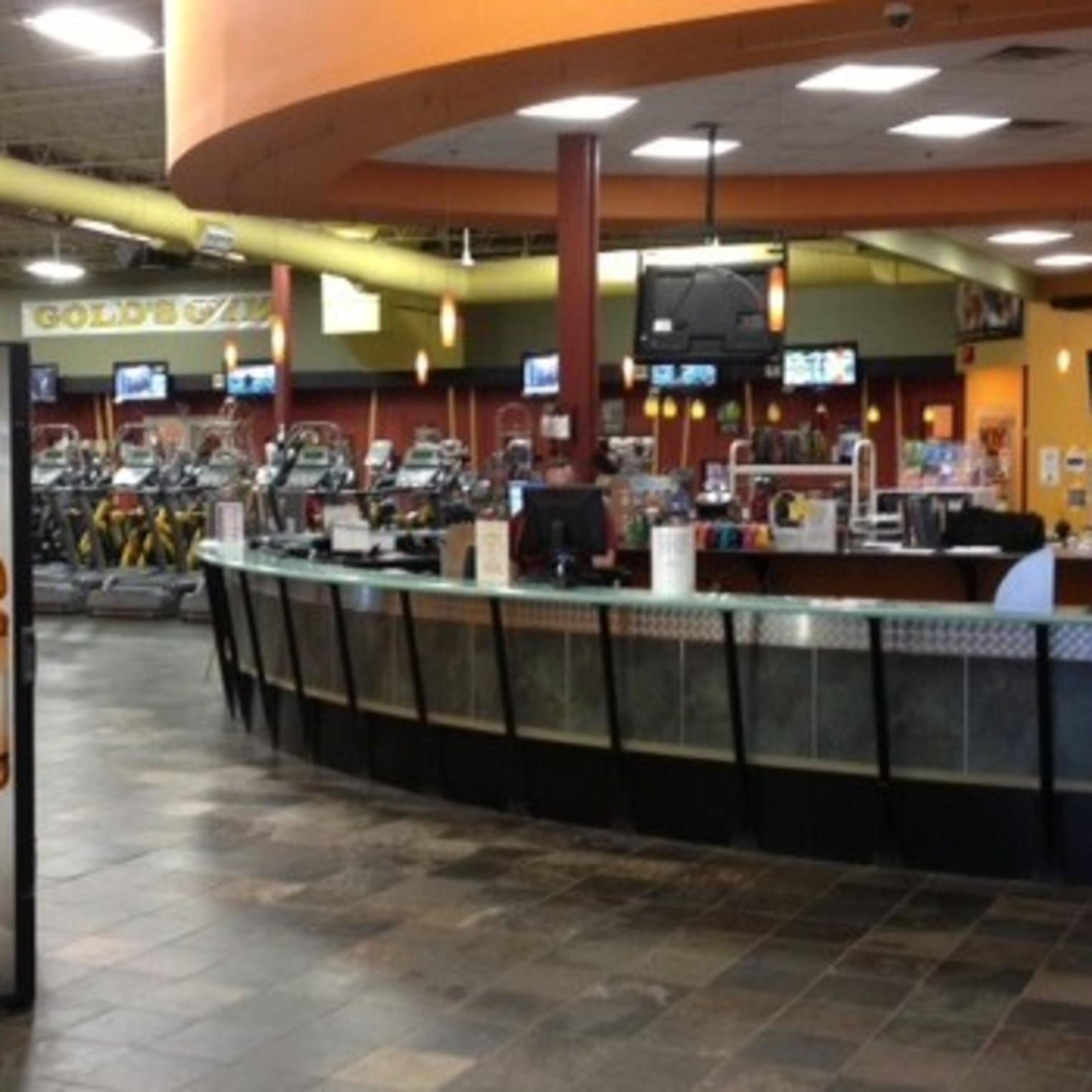 Gold's Gym Camp Hill