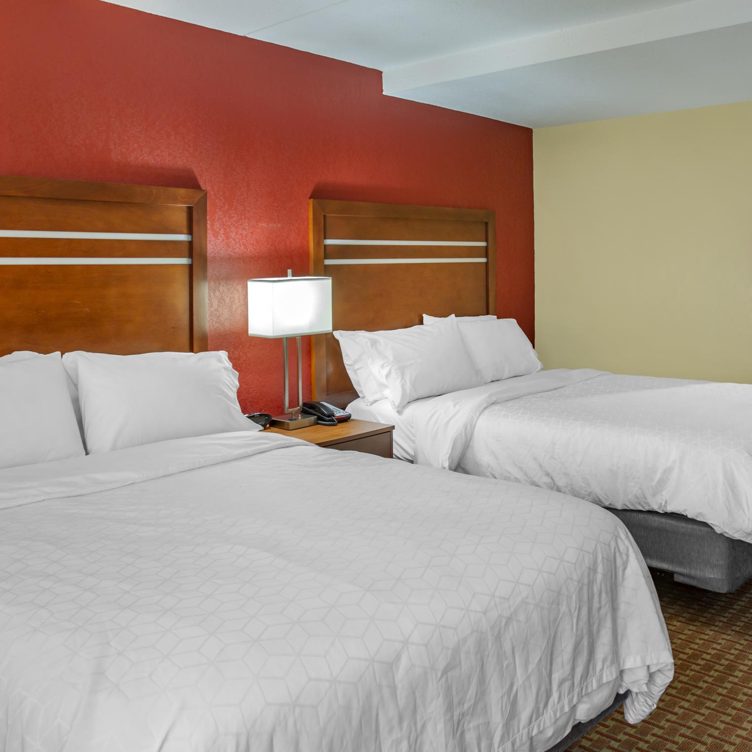 Holiday Inn Express Harrisburg SW Mechanicsburg Room