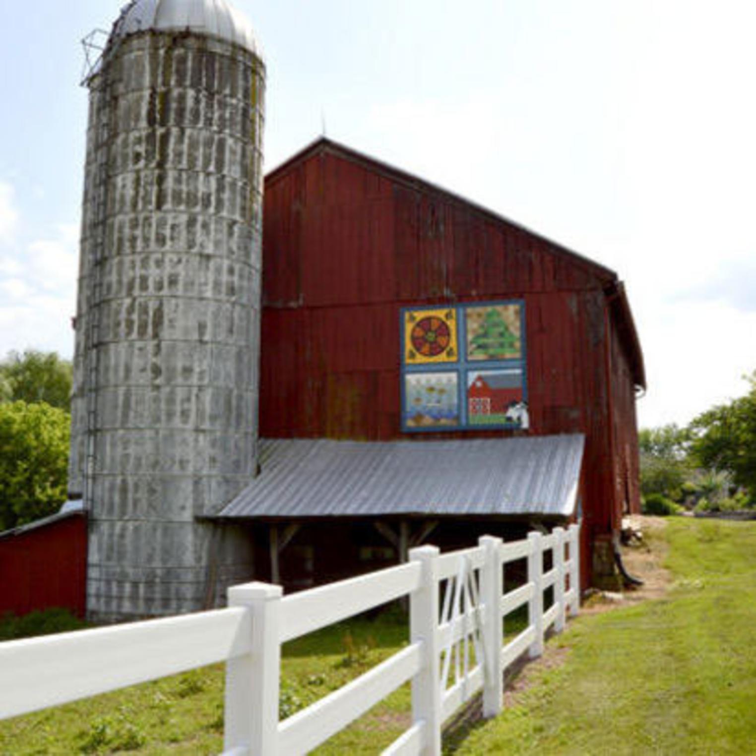 PCCA Gallery Quilt Barn Trail