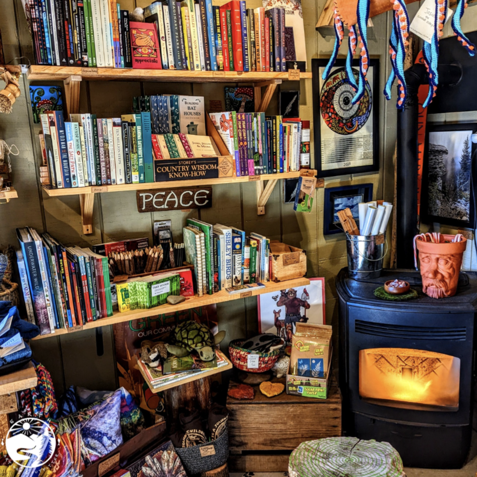 Earth Artisan & Outfitter
