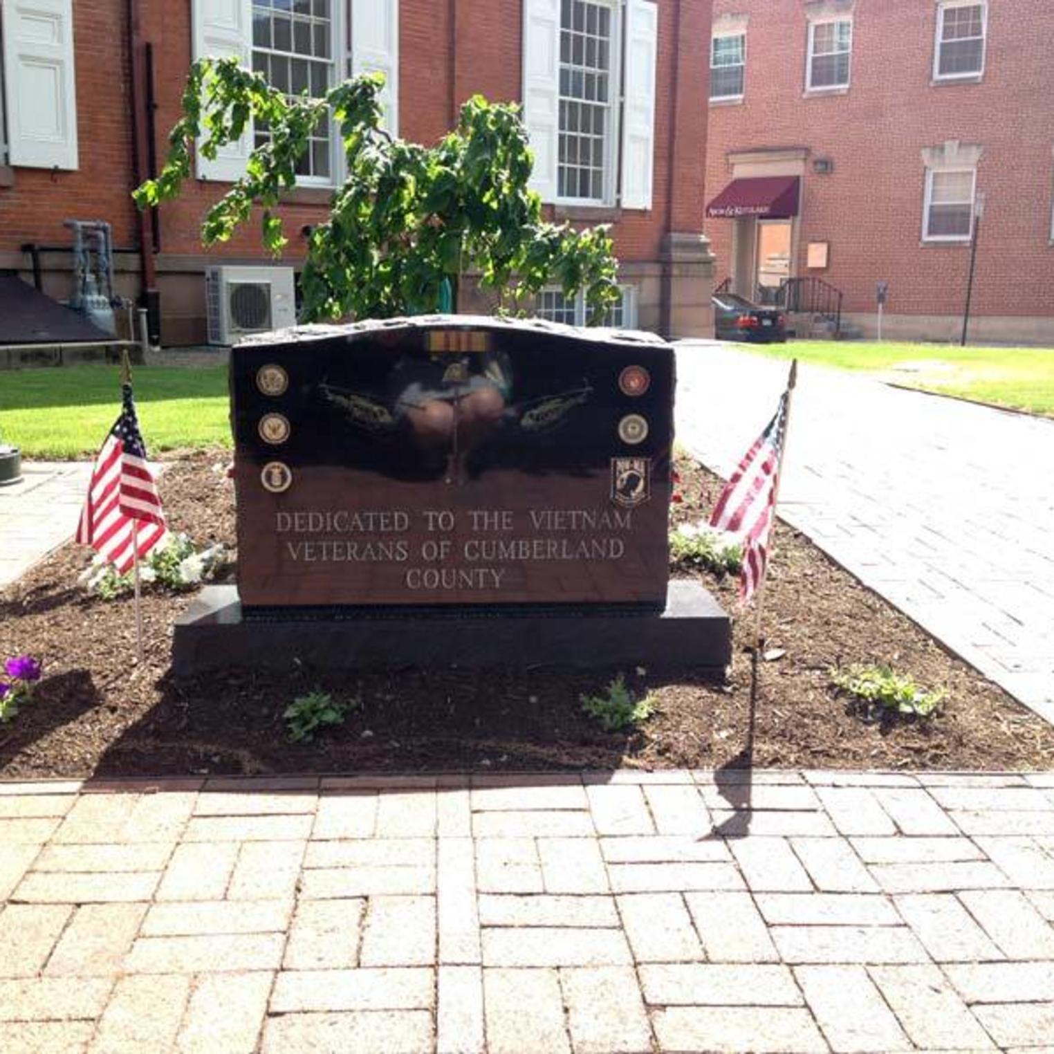 Veteran's Square