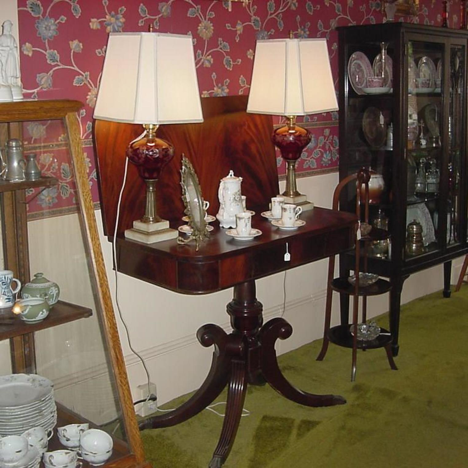 Wm and Many Antiques