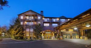 Hotel in Vancouver WA | The Heathman Lodge